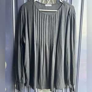 Amazon Black Pleated Long Sleeve Blouse